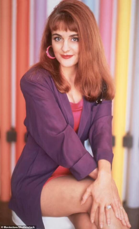 Unrecognizable Actress 60 Photos - Moonagedaydream.film