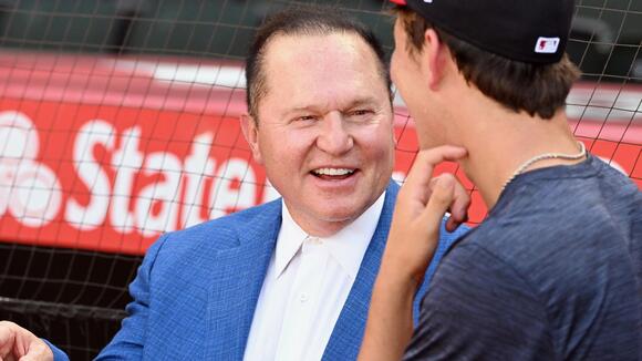 Scott Boras decries MLB owners who wear ‘floaties’ as Brewers-Rays World Series comes with salary cap debate