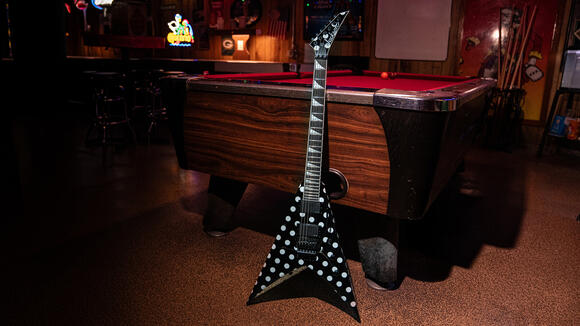 Phil Demmel’s new Jackson Polka Dot signature King V pays homage to his ...