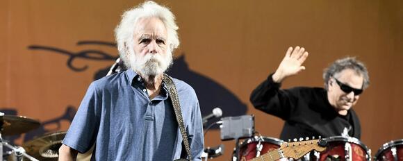 Bob Dylan and Former Grateful Dead Members Among the Musicians Paying  Tribute to Late Guitarist Bob Weir - NewsBreak