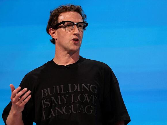 Meta investors will get free shares if Mark Zuckerberg hits ‘extraordinary’ targets