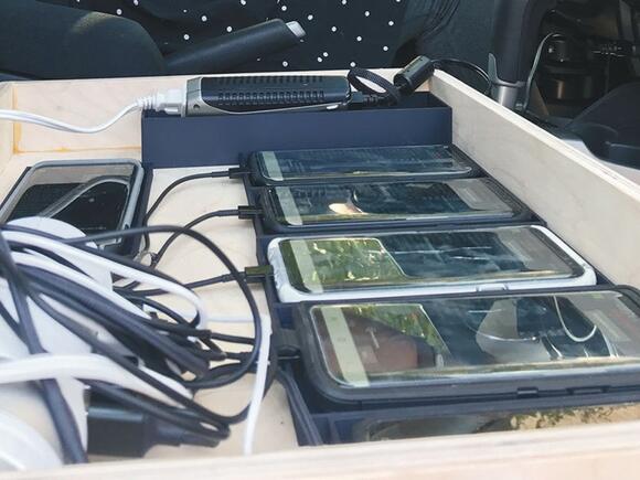For Vermont cell users, breaking up is easy to do - NewsBreak