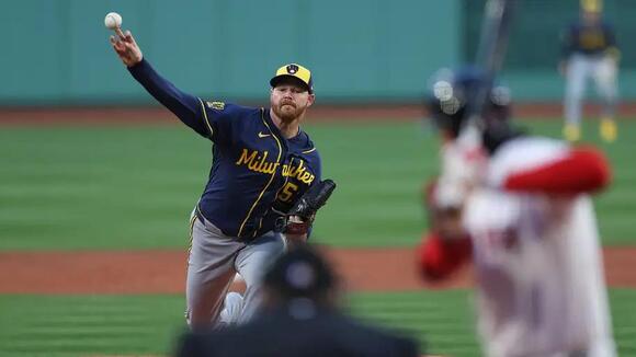 Brewers’ Brandon Woodruff Question Is Getting Hard to Ignore