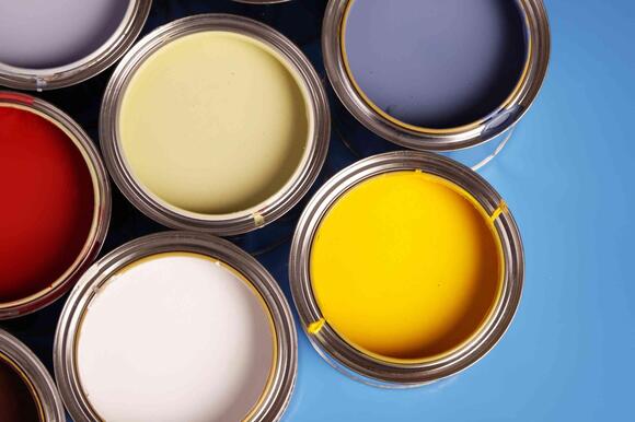 We Asked 6 Designers for Their Go-To Paint Brand—They All Said the Same ...