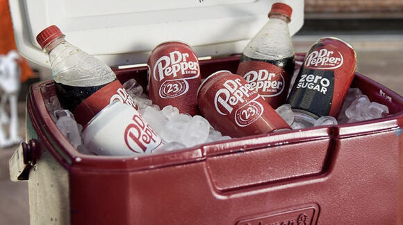 Give Your Dr Pepper The Fall Upgrade It Deserves With A Creamy Topping ...