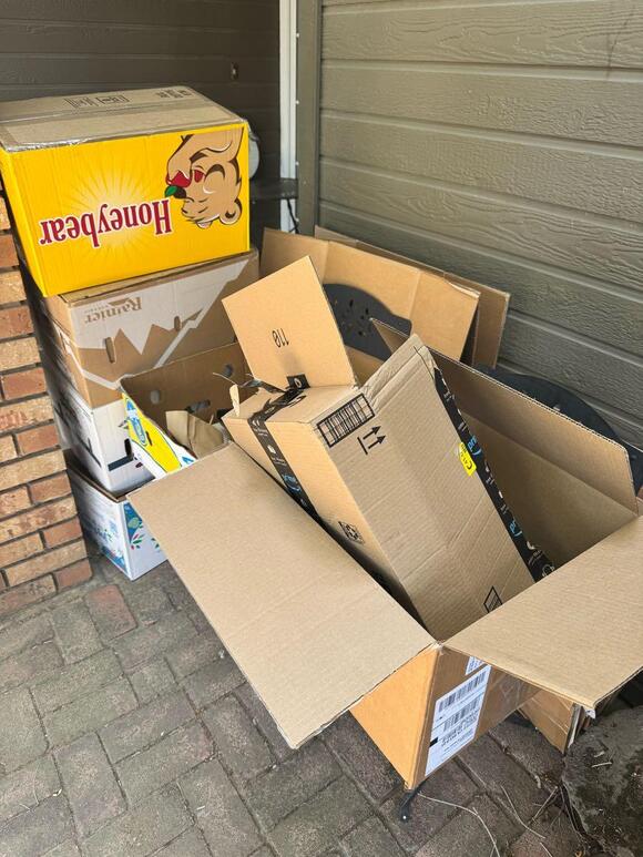 🎁 Freebies Up for Grabs in Modesto — Furniture, Mulch & More - NewsBreak