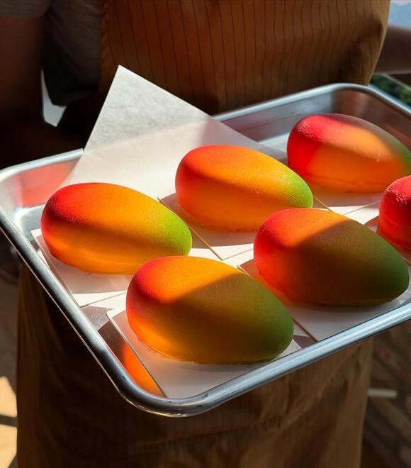Fruit-Shaped Desserts: Edible Art & 2026 Trends - NewsBreak