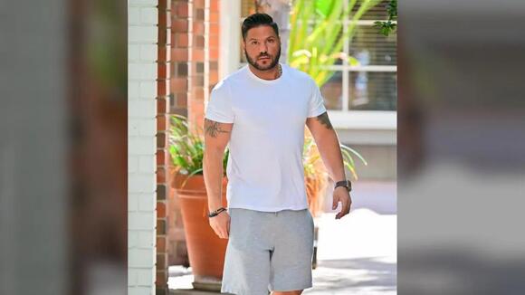 'This is So Sad': 'Jersey Shore' Star Ronnie Ortiz-Magro Sparks Health ...