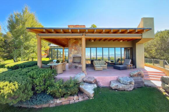 Gene Hackman’s 53-Acre Santa Fe Estate Hits the Market Nearly a Year ...