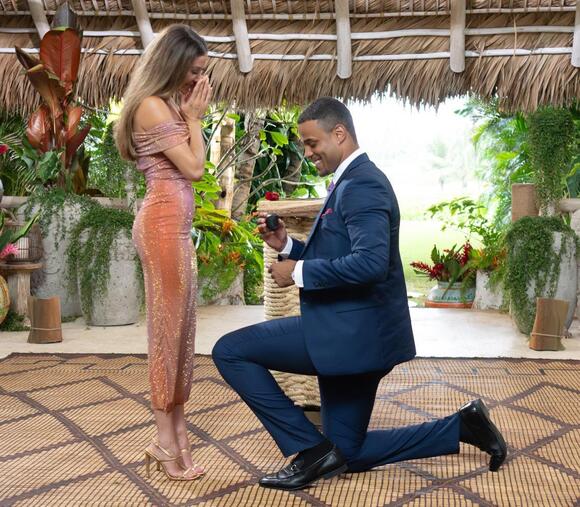 Bachelor star Grant Ellis announces breakup with fiancée Juliana Pasquarosa  months after season 29 finale - NewsBreak