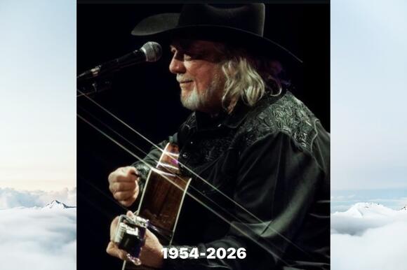 Country Music Hall Of Famer John Anderson, Last Paramount Show In August, Has Died