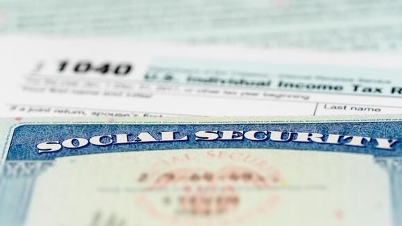 Social Security alert: payments up to $5,181 hit bank accounts this ...