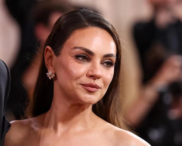 Mila Kunis and Ashton Kutcher Enjoy a Date Night at the 2026 Golden