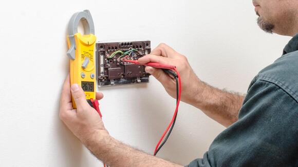Thermostat swap leads to $4,000 AC quote, but others suspect bad wiring ...