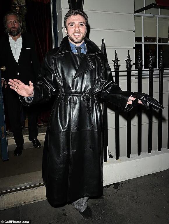 Rocco Ritchie shares picture of his famously warring parents Madonna ...