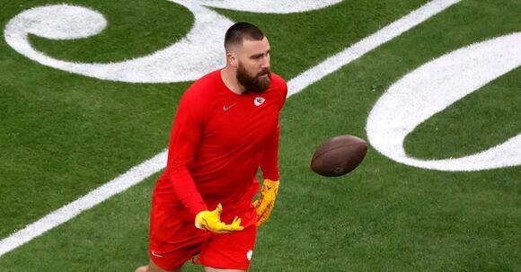 Travis Kelce Unveils Bold Buzzcut at Chiefs Training Camp as Fans Go ...