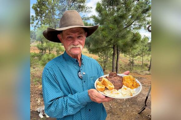 Millions Follow Him. Now He's Cooking in Montana - NewsBreak