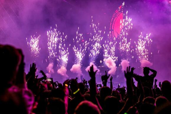 The Evolution of Electronic Dance Music Festivals: From Raves to ...