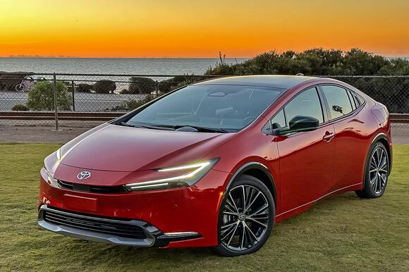10 Hybrids Still Running Past 200,000 Miles - NewsBreak