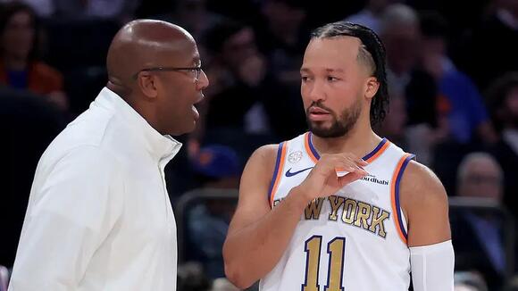 Game 1 Shows Knicks’ Starting Lineup Issues Haven't Disappeared
