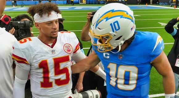 Furious NFL Fans Are Convinced Chiefs-Chargers Week 1 Game Is Already “ Rigged” After Sketchy Details Emerge - NewsBreak