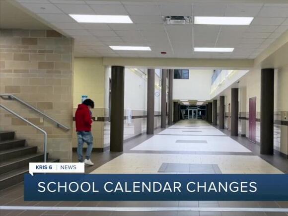 Kingsville ISD presents calendar options for possible 4 day school week