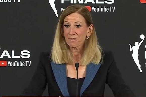 Disheartened' Cathy Engelbert doubles down after Napheesa Collier criticism  of her leadership - NewsBreak