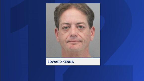 Man accused of assaulting officer, resisting arrest in Long Beach ...