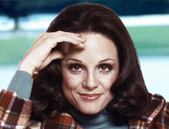 Valerie Harper was a force as Rhoda from The Mary Tyler Moore show ...