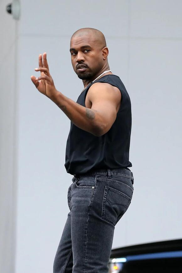 Kanye West Speaks Up About His Mental Health Issues and Reveals What ...