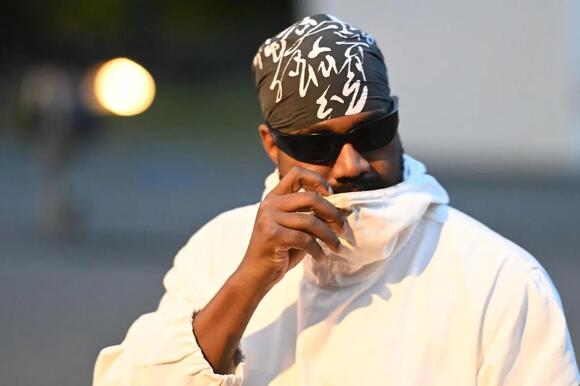 Kanye West Speaks Up About His Mental Health Issues and Reveals What ...