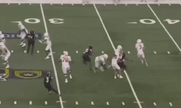 Watch: Texas Scores Awesome Trick-Play Touchdown in Big 12 Championship