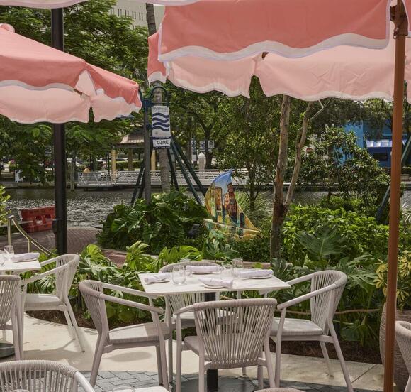 Team from Miami's Rusty Pelican opens a waterfront restaurant in Fort ...
