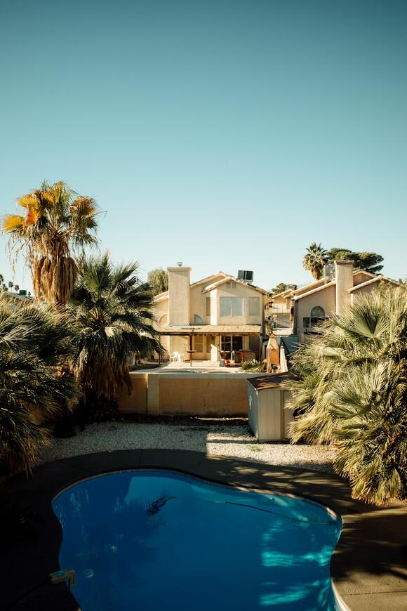 Las Vegas Housing Market Signals Shift: Prices Dip, Inventory Surges in ...