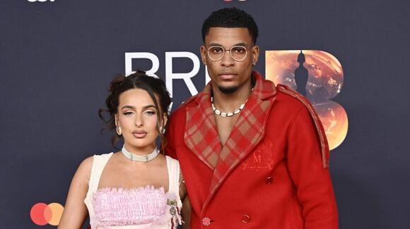 ‘Love Island’: Are Toni Laites & Cach Mercer Still Together? - NewsBreak