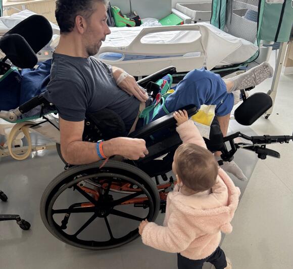 Marine Veteran Left With Permanent Brain Damage After Eating Oysters at ...