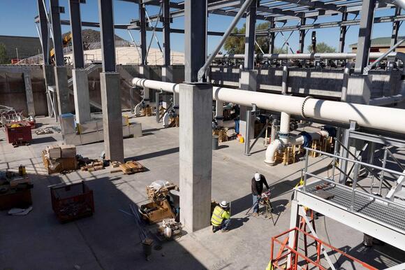 US economy grew at 3.4% annualized rate in 3rd quarter, government data ...