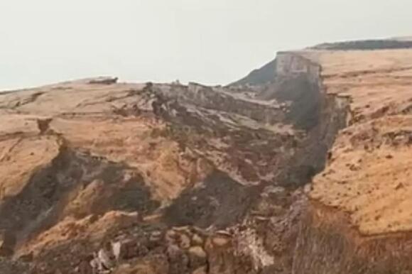 Drone Video Reveals Latest Look at Rattlesnake Ridge - NewsBreak