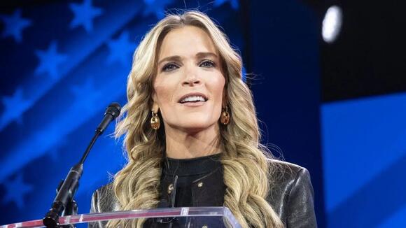 Megyn Kelly Blasts Donald Trump for Bombing Iran and Says Fallen Troops ...