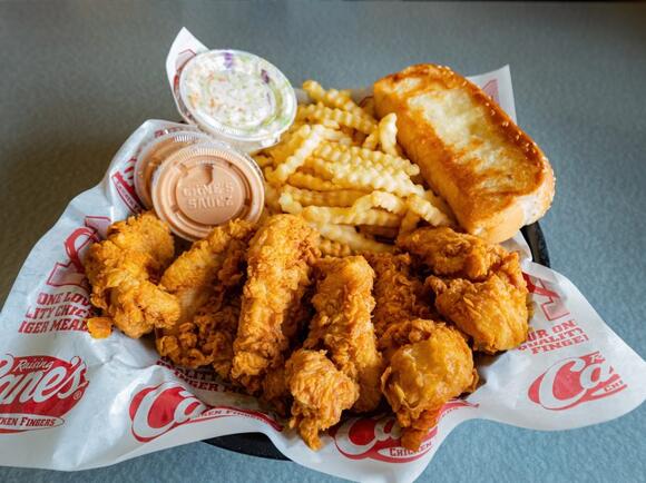 8 Unwritten Rules to Know Before Ordering at Raising Cane’s - NewsBreak