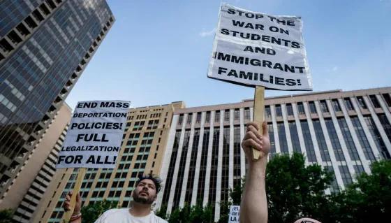 Faith Leaders, Protesters March to Indiana Statehouse to Rally Against ...