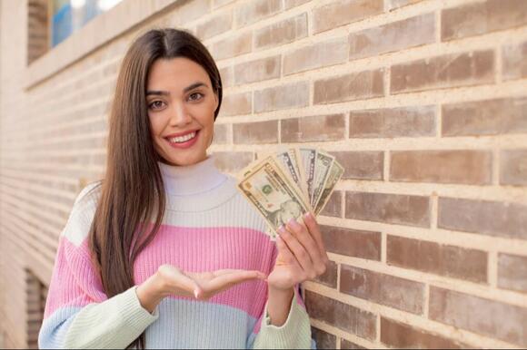 Cash is Still King: 24 Items You Should Always Buy With Cash - NewsBreak