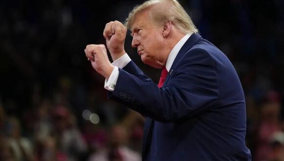 Trump's $5,000 dividend promise met with skepticism ahead of Election Day