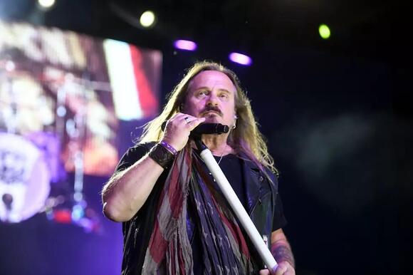 Turn It Up: The Classic Rock Shows That Take Over DFW in 2026 - NewsBreak