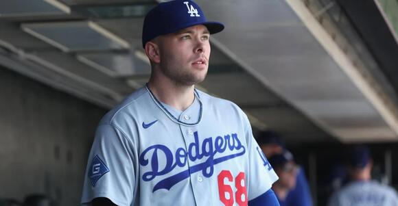 Dalton Rushing has elbow surgery, not expected to catch until 2nd half of 2027