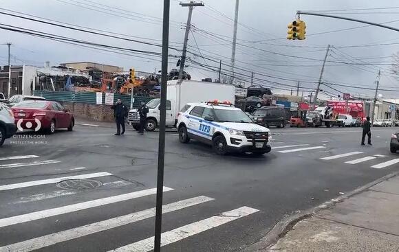 Boy, 16, fatally shot after getting off bus across from Queens park ...