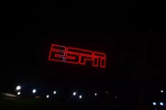 “RIP to a legend”: Prayers Pour In as Scott Van Pelt & Other ESPN ...