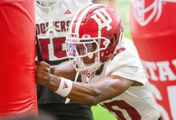 Indiana Hoosiers Lose Star Player to Transfer Portal Ahead of National Championship vs. Miami - NewsBreak