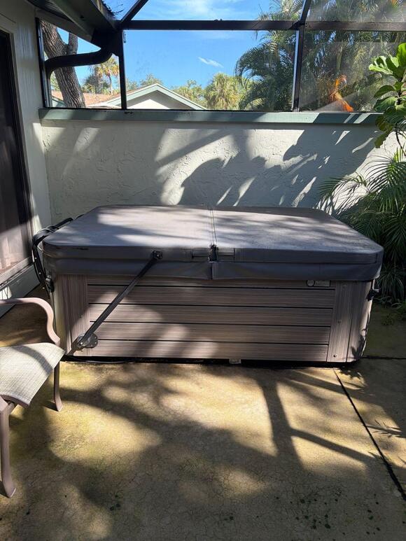 🎁 Community Freebies in Sarasota — Furniture, Fitness & More - NewsBreak