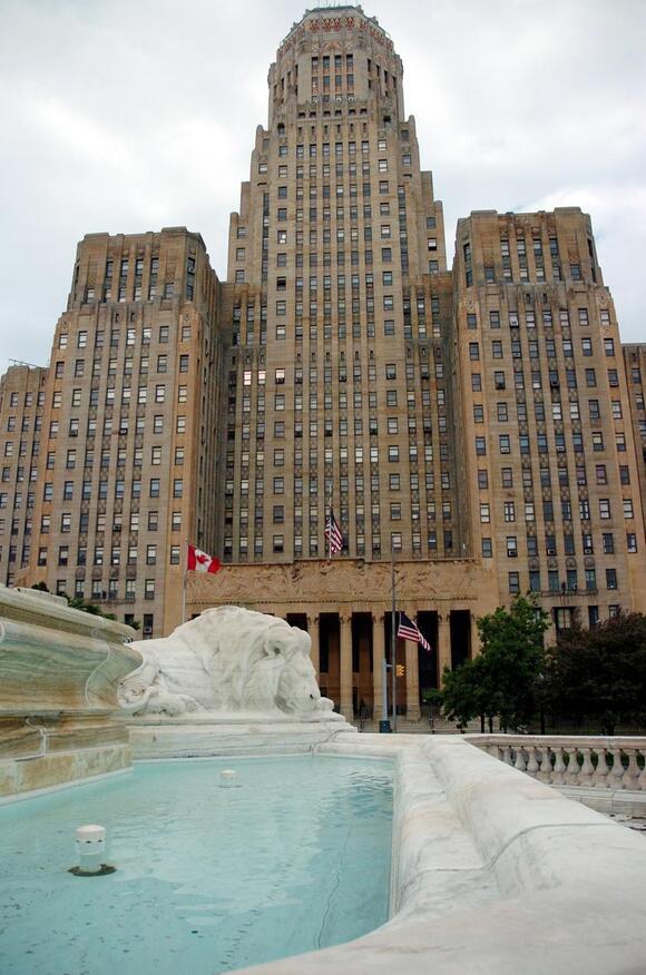 Man Pleads Guilty To Stealing Somali Flag From Niagara Square Flagpole ...